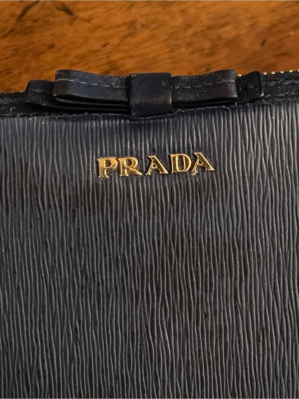 Prada Navy Leather Zip Wallet / used condition - Picture 11 of 12